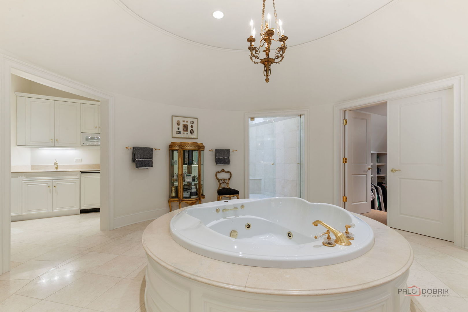 1271 North Green Bay Road Lake Forest, IL 60045 - Photo 33 of 57 a bathroom with a bathtub and a sink