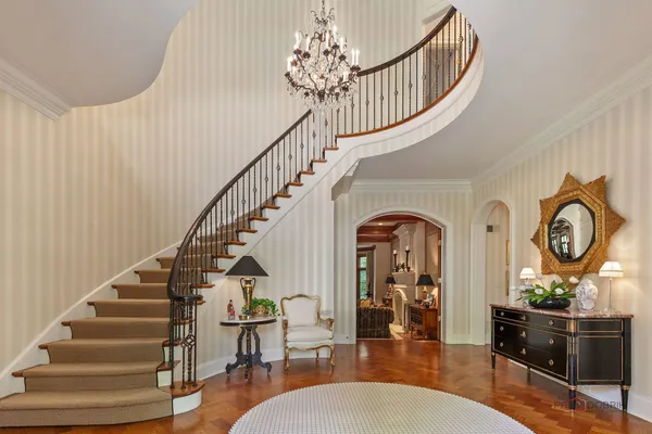 $3,295,000 | 1271 North Green Bay Road, Lake Forest, IL 60045