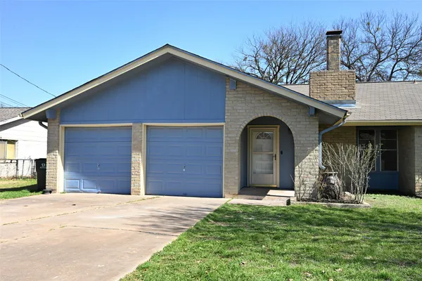 $299,999 | 404 Northwood Drive, Georgetown, TX 78628