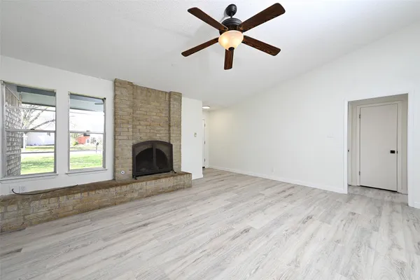 $299,999 | 404 Northwood Drive, Georgetown, TX 78628