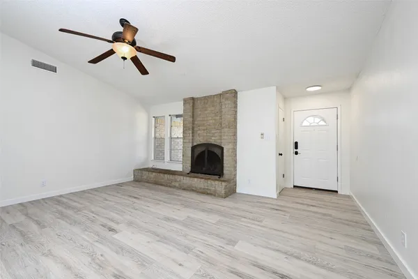 $299,999 | 404 Northwood Drive, Georgetown, TX 78628