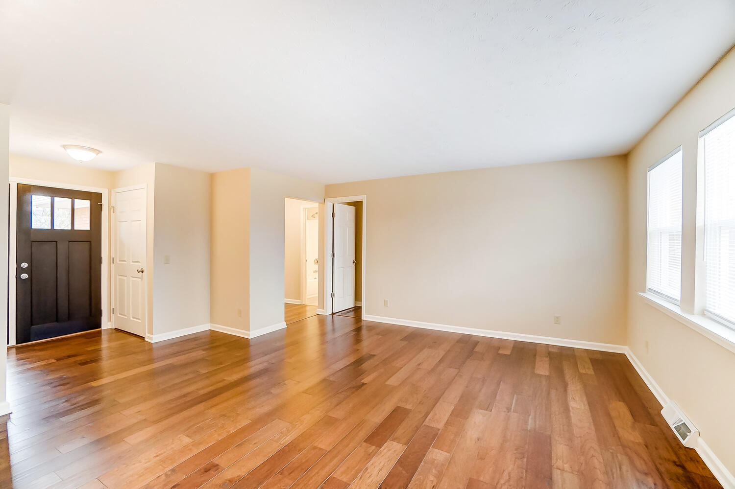 1939 Westgate Road Springfield, OH 45504 - Photo 6 of 43 Gallery Image 6