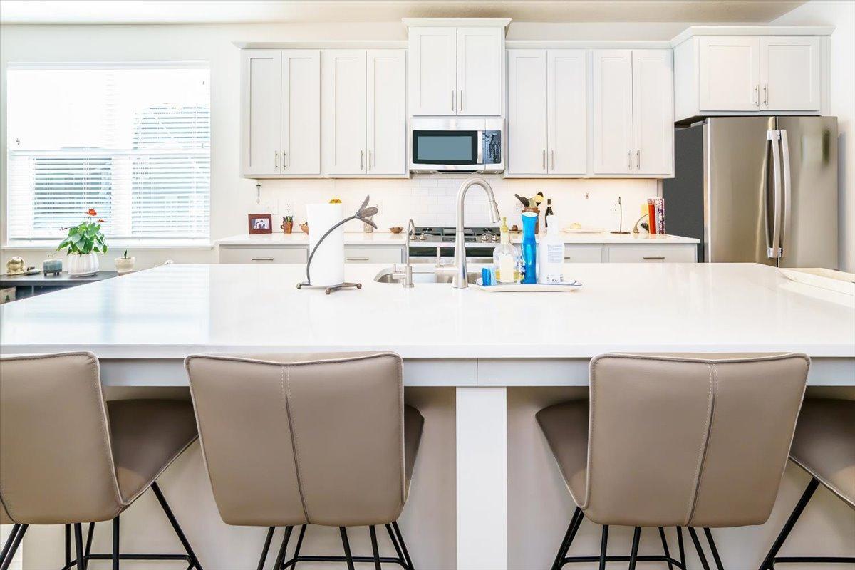 20158 78th Place Hamel, MN 55340 - Photo 7 of 34