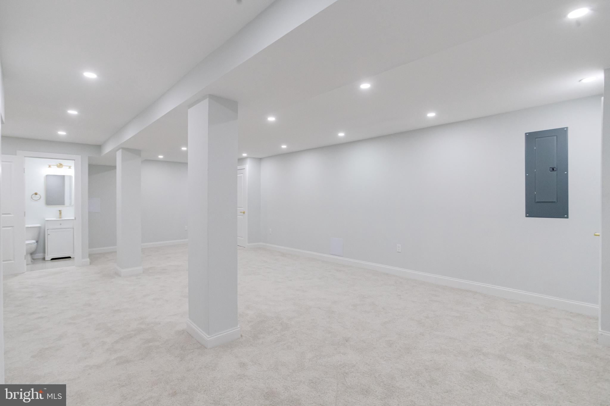 635 North Rosedale Street Baltimore, MD 21216 - Photo 49 of 64 Basement- Playroom