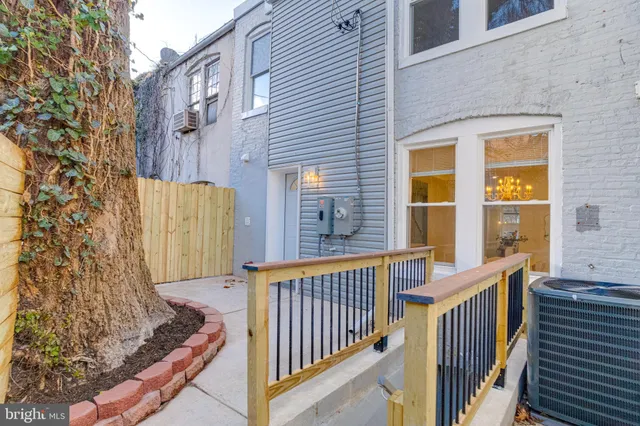 $230,000 | 635 North Rosedale Street, Baltimore, MD 21216