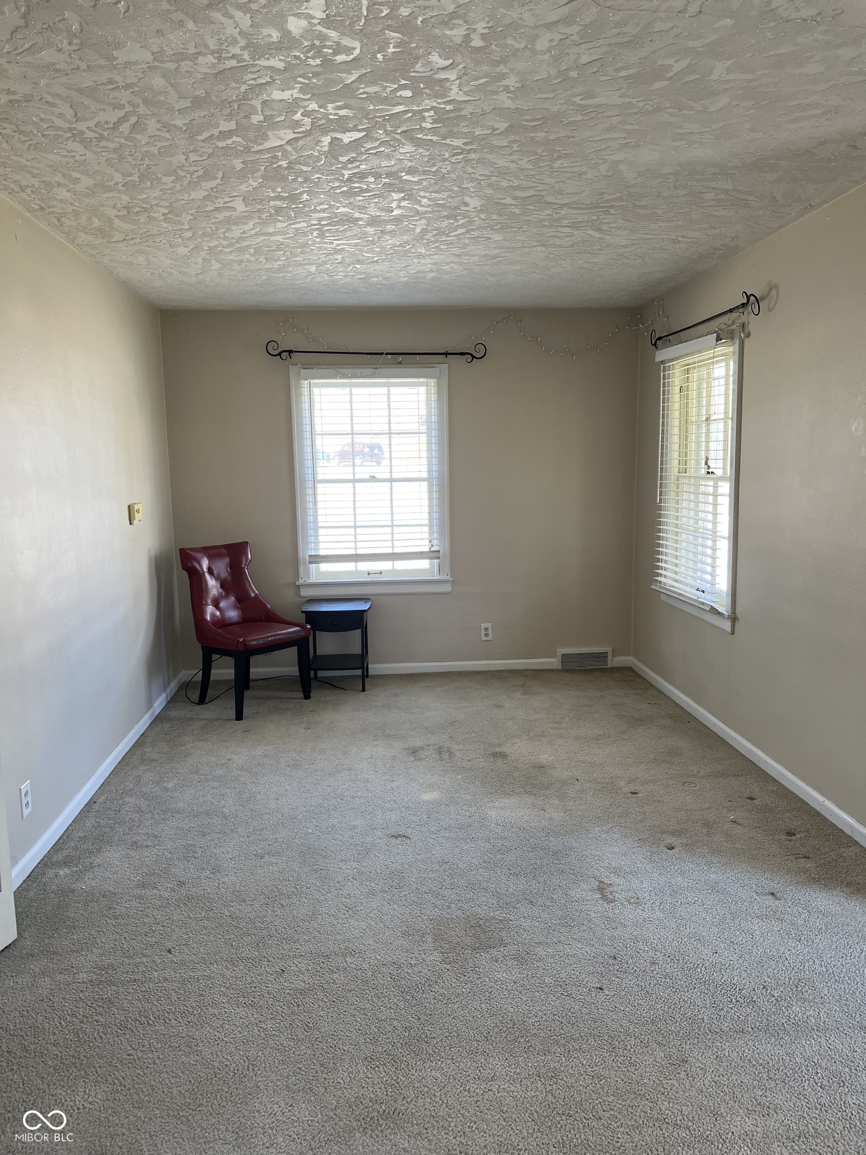 601 Walnut Street Anderson, IN 46012 - Photo 4 of 12 Gallery Image 4