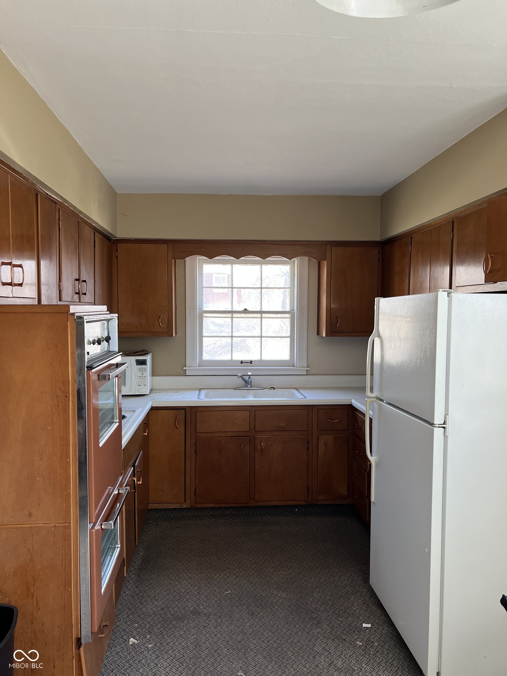 601 Walnut Street Anderson, IN 46012 - Photo 7 of 12 Gallery Image 7