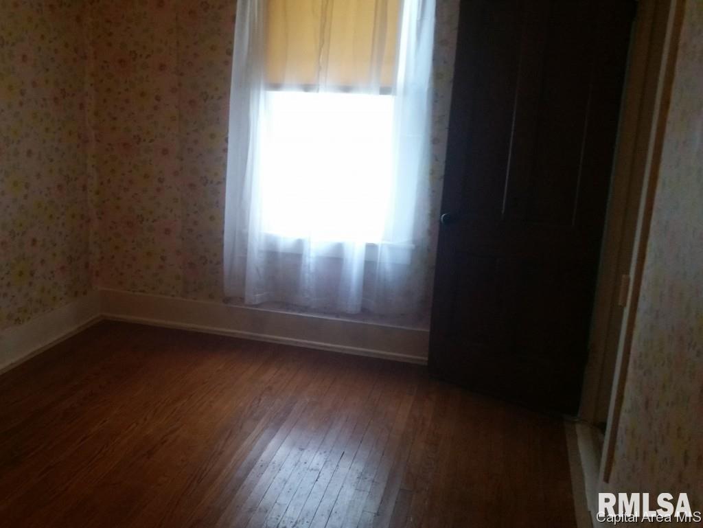 627 West Edwards Street Springfield, IL 62704 - Photo 3 of 12