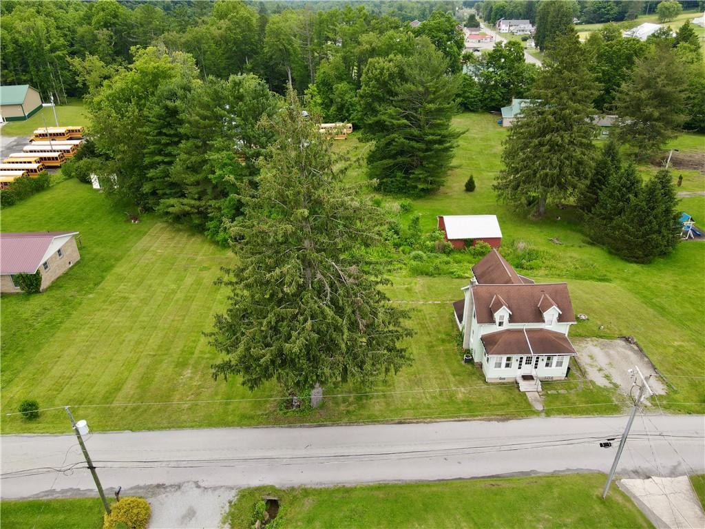 114 Stewarton Road Mill Run, PA 15464 - Photo 12 of 35