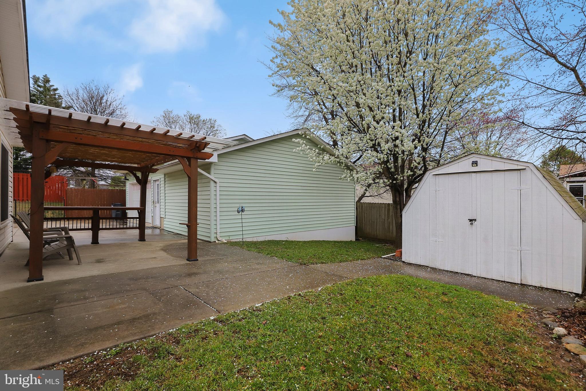 906 North York Road Sterling, VA 20164 - Photo 33 of 33 Gallery Image 33