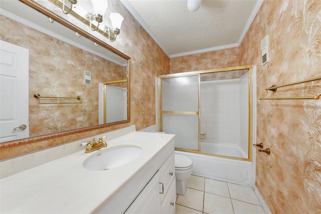 1635 58th Terrace South, Unit 2 St. Petersburg, FL 33712 - Photo 17 of 25
