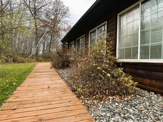 $674,900 | 1353 Highway 371, Backus, MN 56435