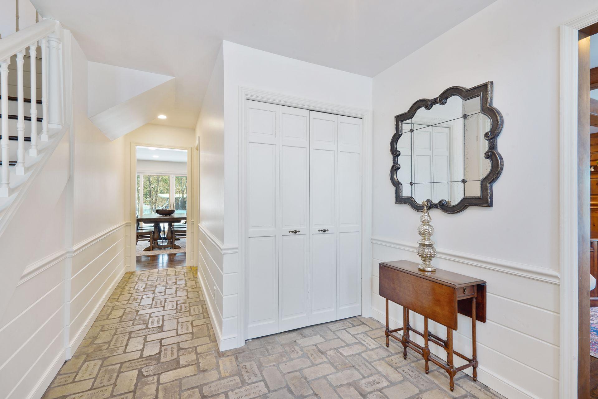 6474 Murray Hill Road Chanhassen, MN 55331 - Photo 2 of 33