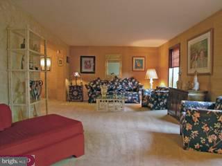 781 Stephen Road Warminster, PA 18974 - Photo 2 of 6 Gallery Image 2