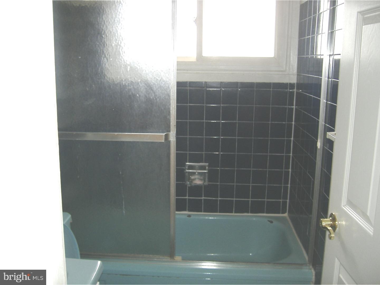 61 Canoebirch Road Levittown, PA 19057 - Photo 20 of 23 Bathroom