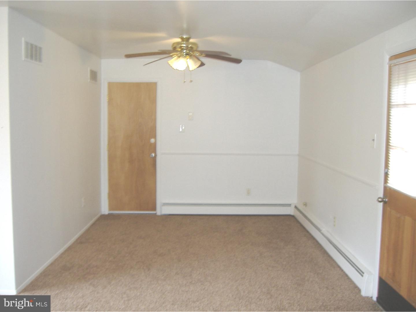 61 Canoebirch Road Levittown, PA 19057 - Photo 7 of 23 Family Room