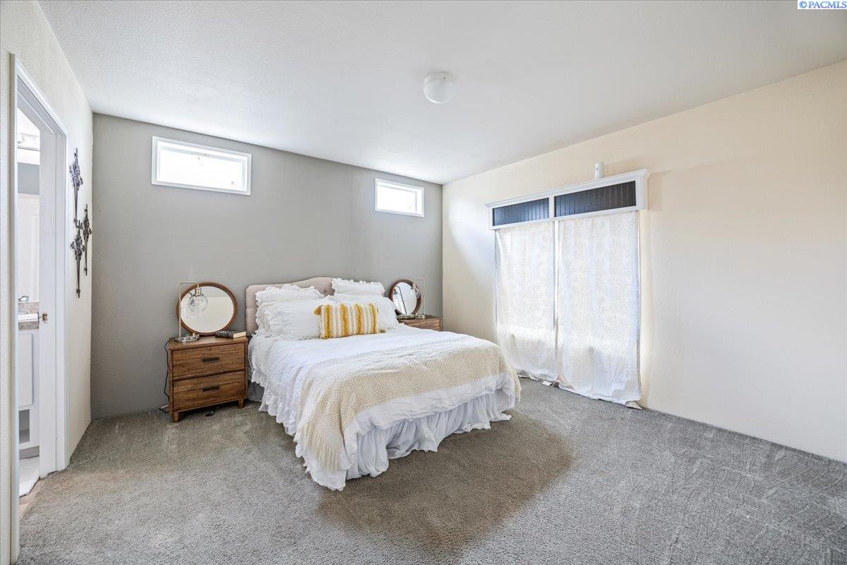200802 East Game Farm Road, Unit 212 Kennewick, WA 99337 - Photo 13 of 24 Gallery Image 13