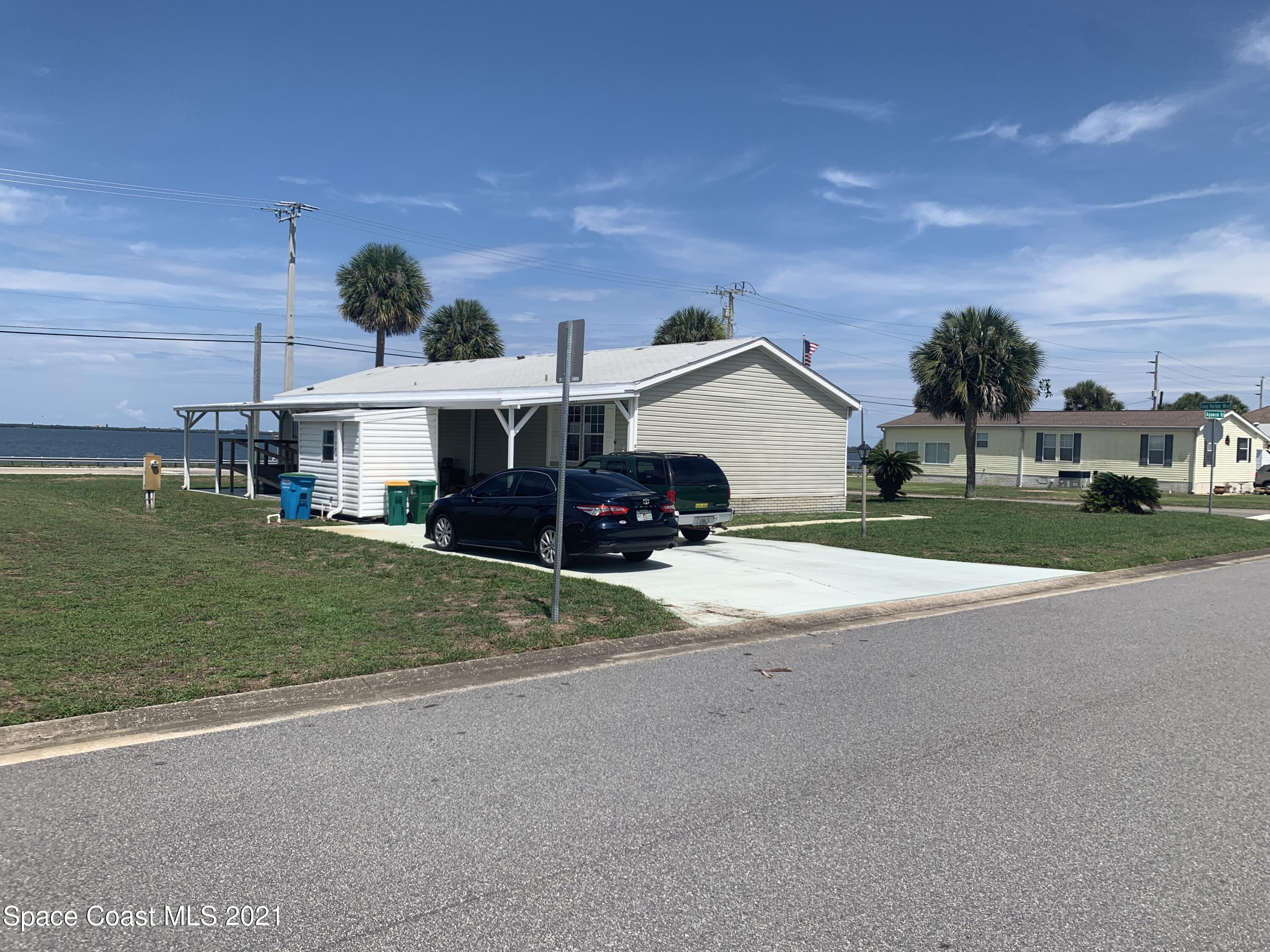 7585 Agawam Road Micco, FL 32976 - Photo 3 of 17 450B722E-31A0-4236-BF10-B0D6C1FD238F