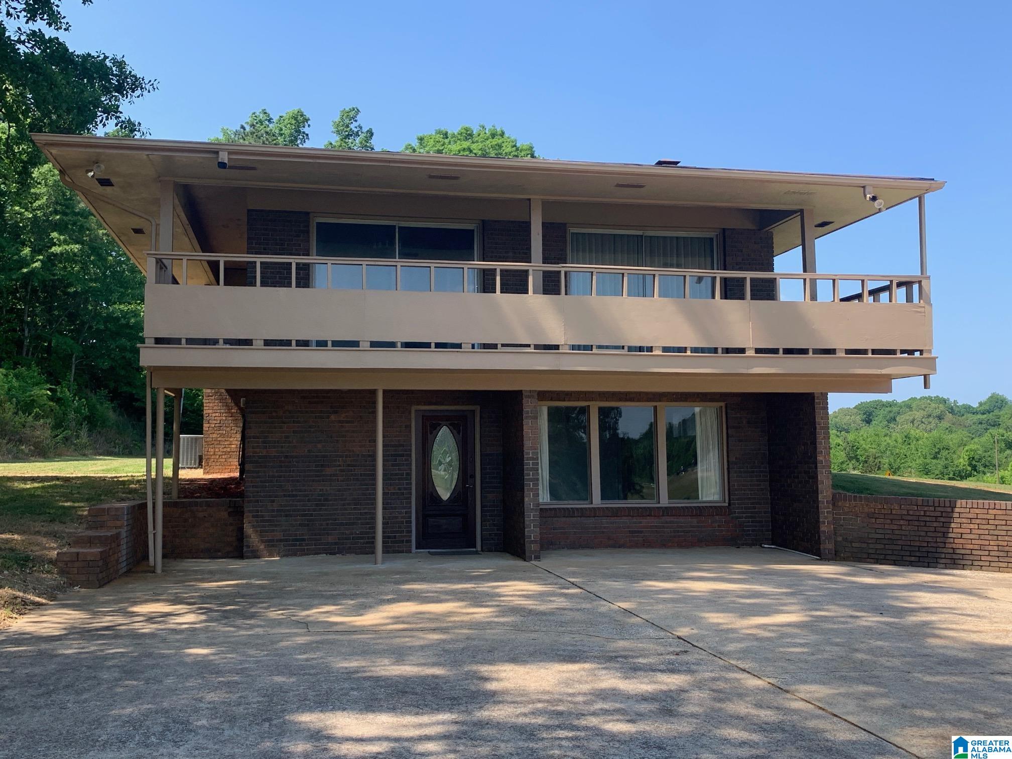 102 Beverly Road Anniston, AL 36206 - Photo 3 of 35