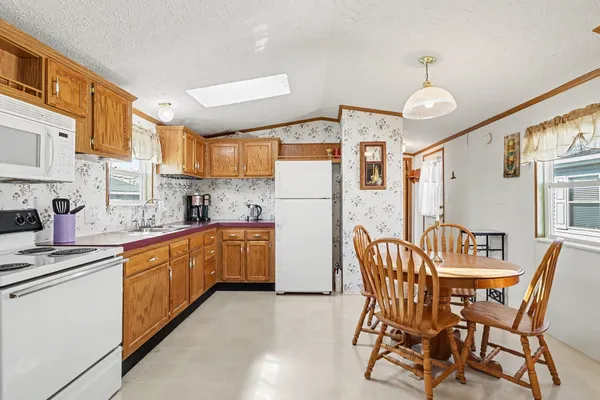 $325,000 | 572 Maple Lane, Coldwater, MI 49036