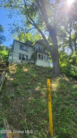 $40,000 | 188 Forbes Street, Amsterdam, NY 12010