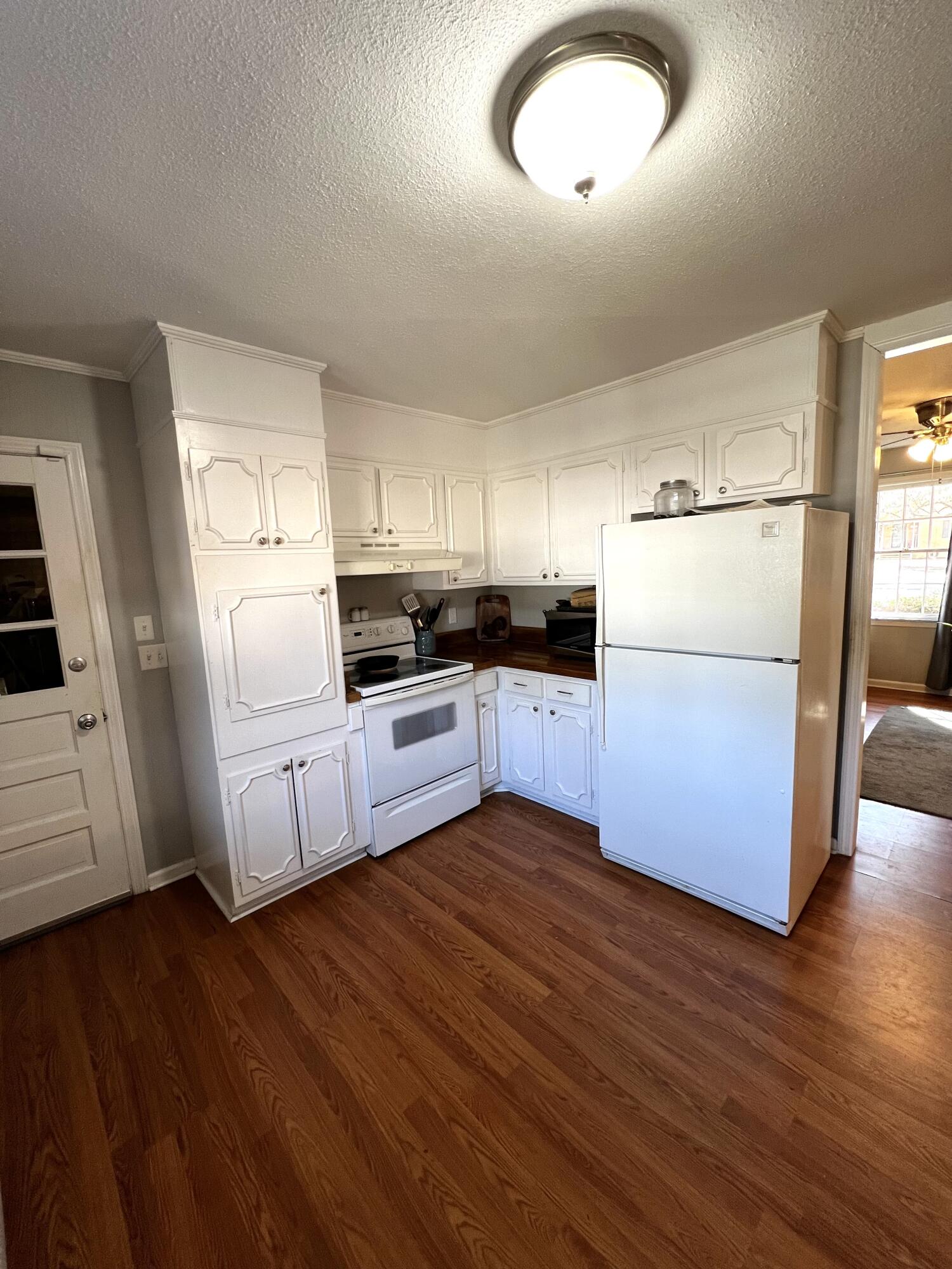 206 Sangaree Road Walterboro, SC 29488 - Photo 34 of 50 Kitchen