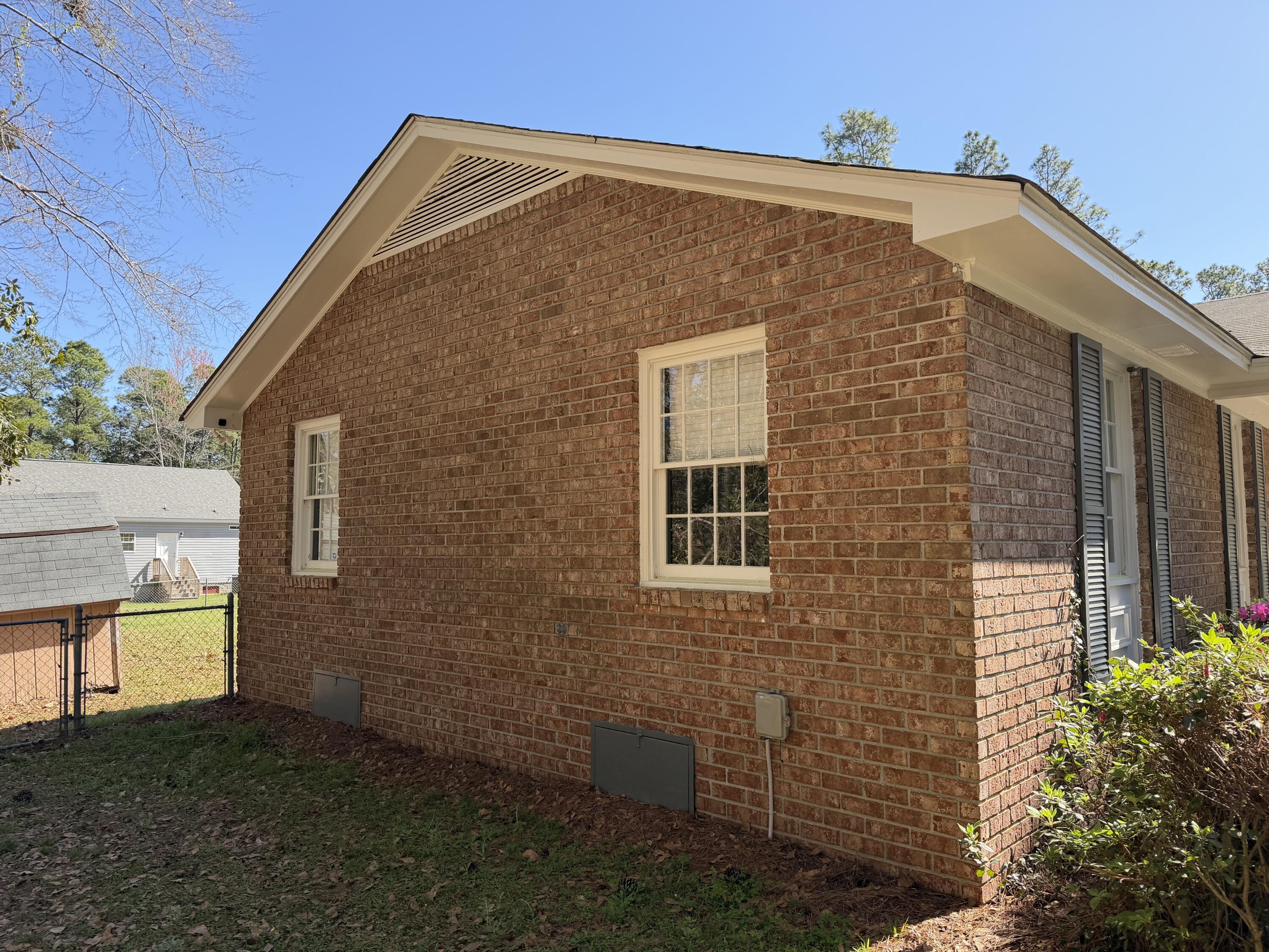 206 Sangaree Road Walterboro, SC 29488 - Photo 7 of 50 Left Side