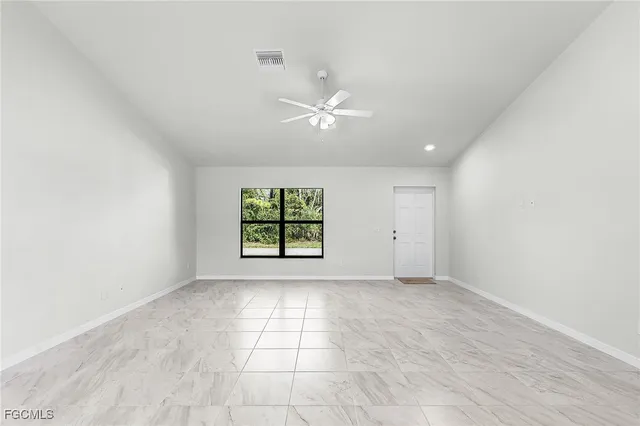 $365,900 | 3594 Northeast 9th Place, Cape Coral, FL 33909