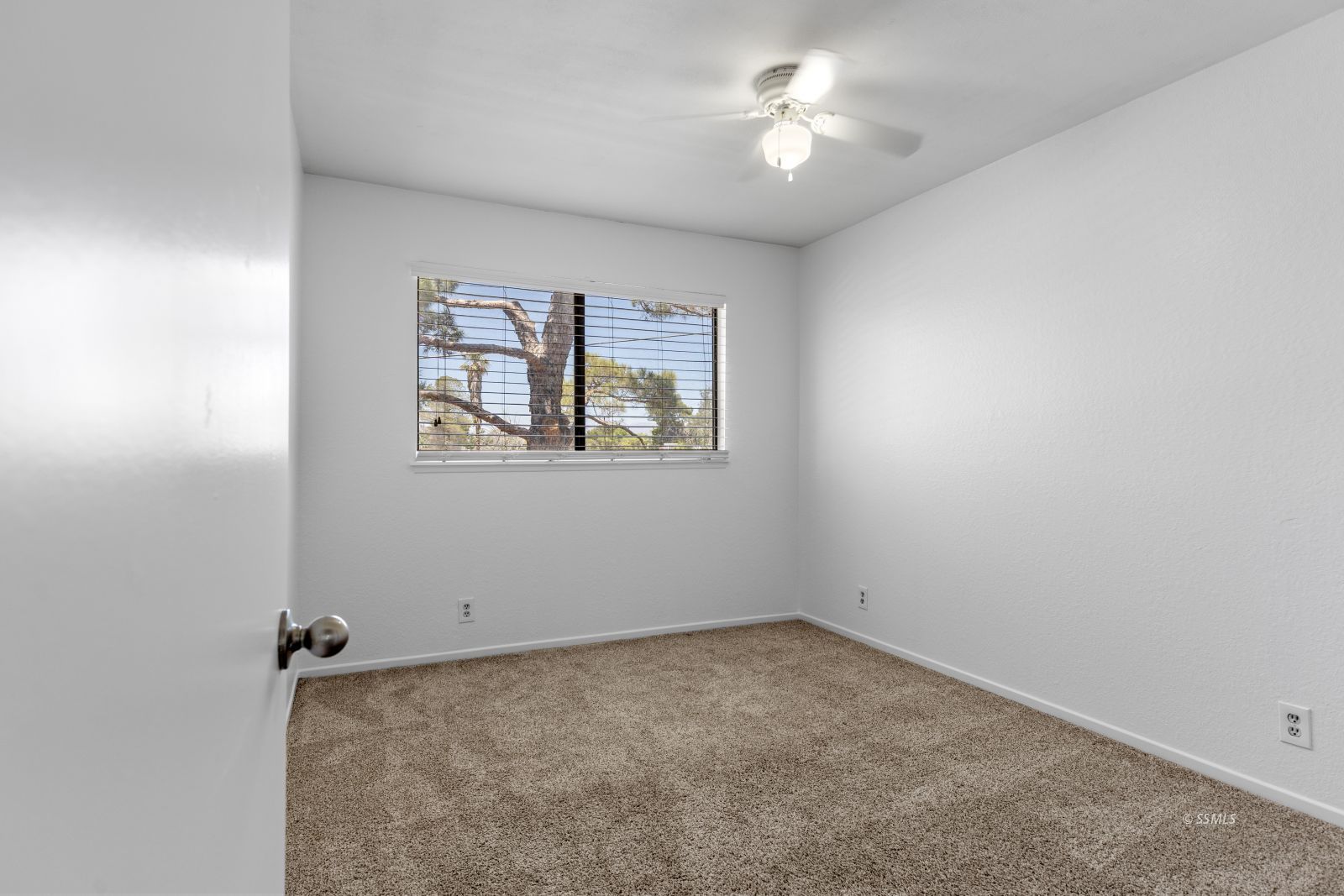161 East Upjohn Avenue Ridgecrest, CA 93555 - Photo 19 of 26