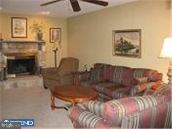 2203 Sand Trap Road Jamison, PA 18929 - Photo 11 of 12 Family Room