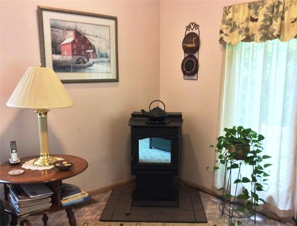 241 Monson Turnpike Road Ware, MA 01082 - Photo 15 of 28
