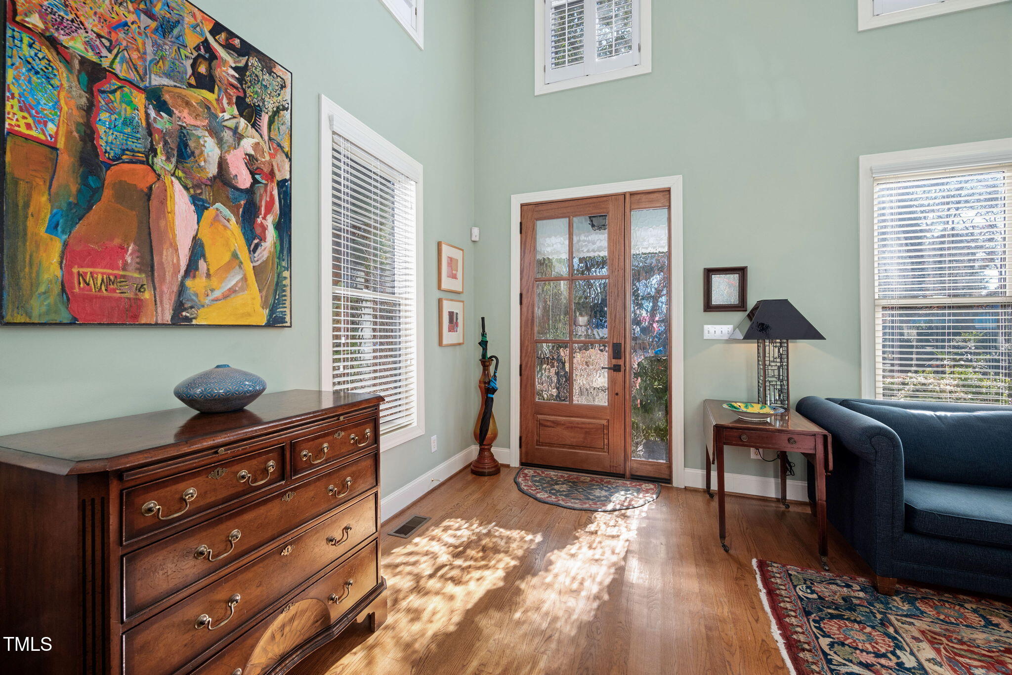 2714 B Clark Avenue Raleigh, NC 27607 - Photo 18 of 38 a living room with furniture and a window