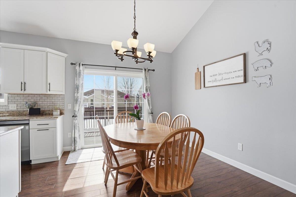 124 Cedar Street Brooklyn, WI 53521 - Photo 11 of 62