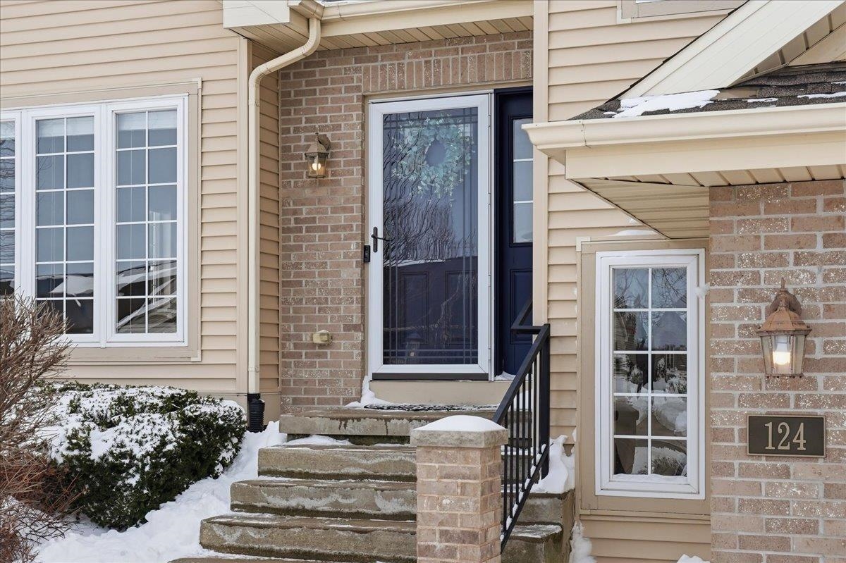 124 Cedar Street Brooklyn, WI 53521 - Photo 5 of 62