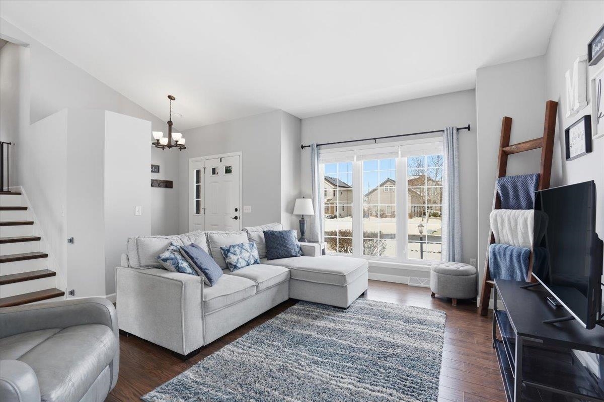 124 Cedar Street Brooklyn, WI 53521 - Photo 9 of 62