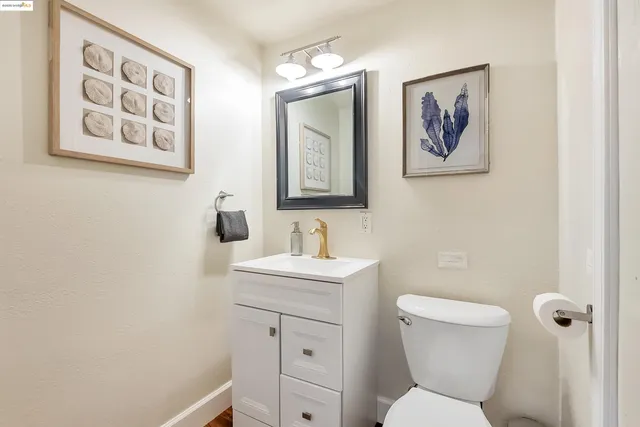 $879,000 | 964 61st Street, Oakland, CA 94608