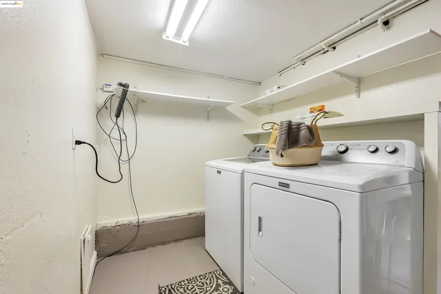 $879,000 | 964 61st Street, Oakland, CA 94608