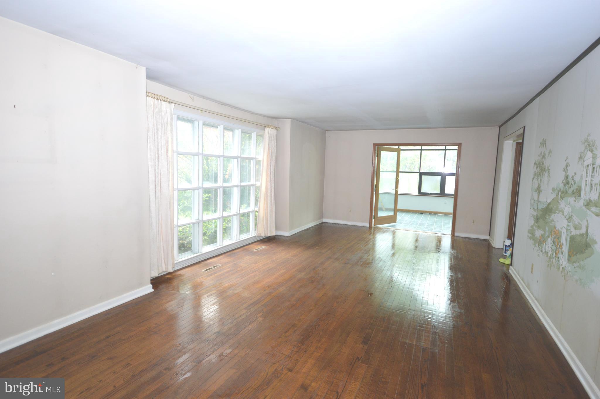 749 Street Road Cochranville, PA 19330 - Photo 16 of 35 Front living room
