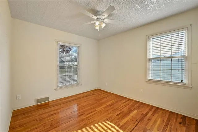 $359,000 | 10128 Nall Avenue, Overland Park, KS 66207