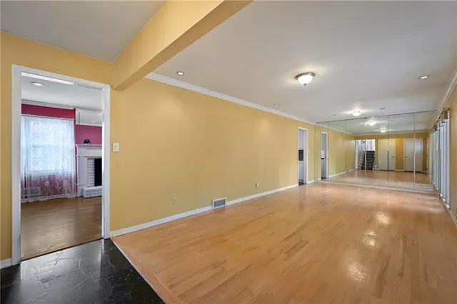 $359,000 | 10128 Nall Avenue, Overland Park, KS 66207