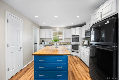 $700,000 | 1975 South Kearney Way, Denver, CO 80224