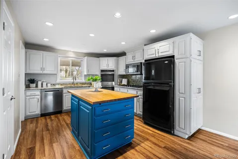 $700,000 | 1975 South Kearney Way, Denver, CO 80224
