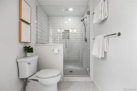 $700,000 | 1975 South Kearney Way, Denver, CO 80224