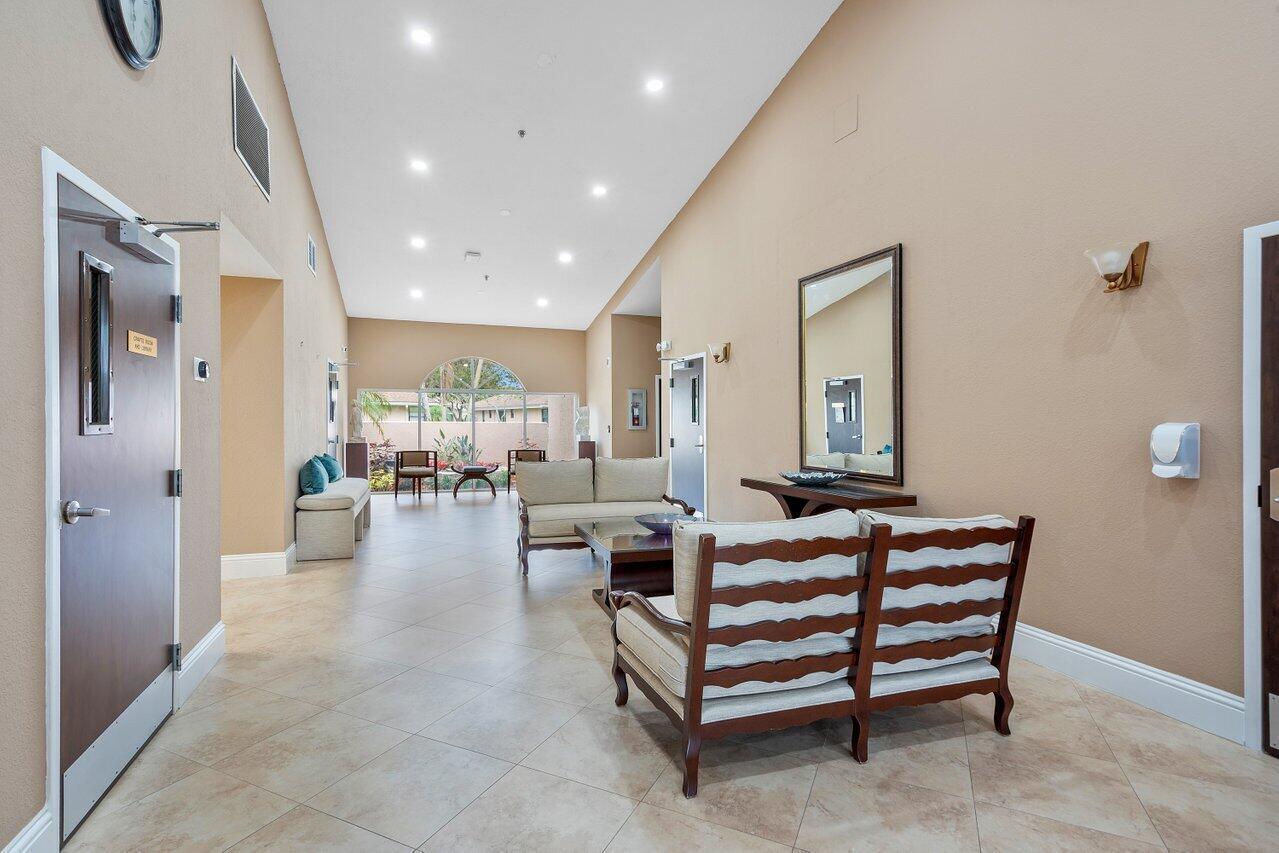 8286 Springlake Drive Boca Raton, FL 33496 - Photo 30 of 43 039-8286SpringlakeDrive-BocaRaton-FL-334