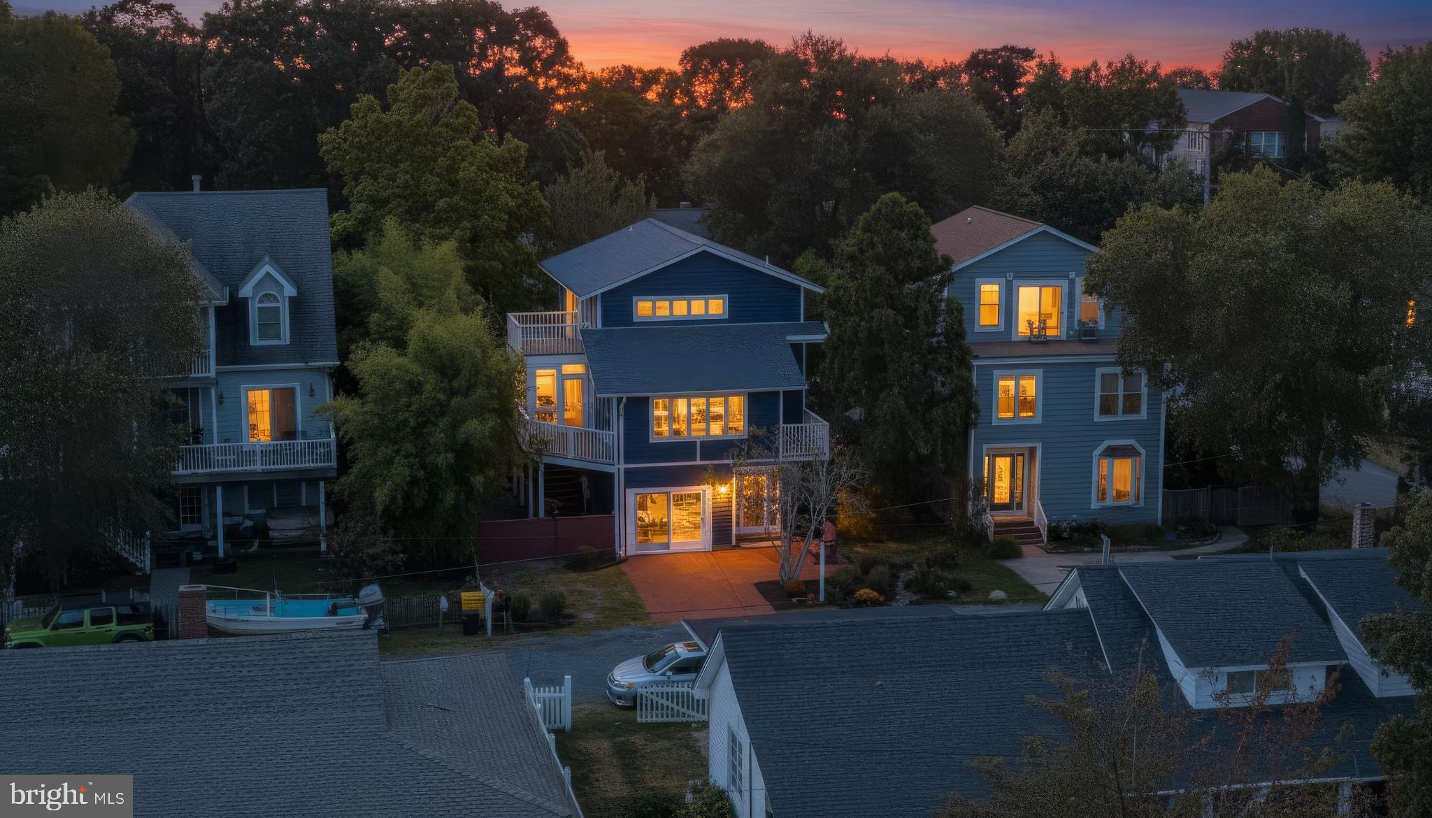 Welcome to 4734 Oak Rd.