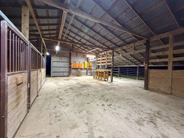 $998,999 | T-5 Hoke Road, Richards, TX 77873