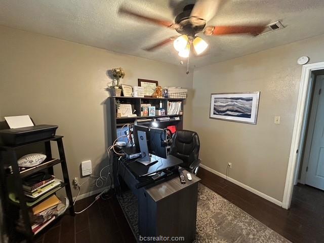 3917 Seminole Court Bryan, TX 77802 - Photo 12 of 20