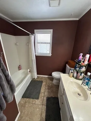 $1,900 | 3917 Seminole Court, Bryan, TX 77802