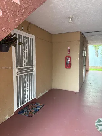 $190,000 | 220 Northwest 107th Avenue, Unit 101, Miami, FL 33172