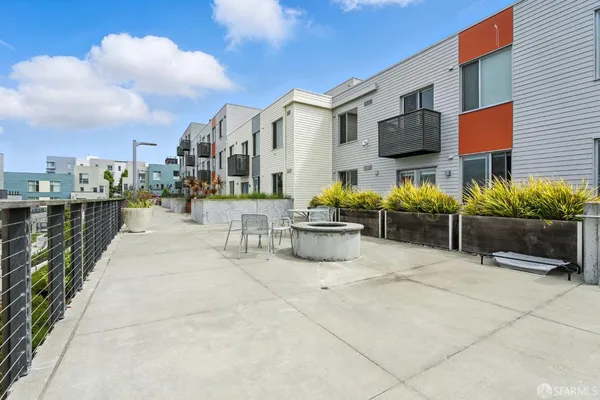 $739,000 | 50 Jerrold Avenue, Unit 215, San Francisco, CA 94124